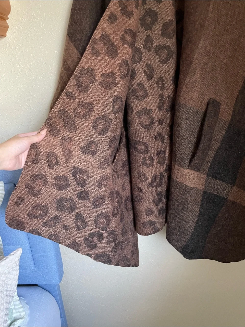 New Woolrich Reversible Wrap One Size Animal Print Brown